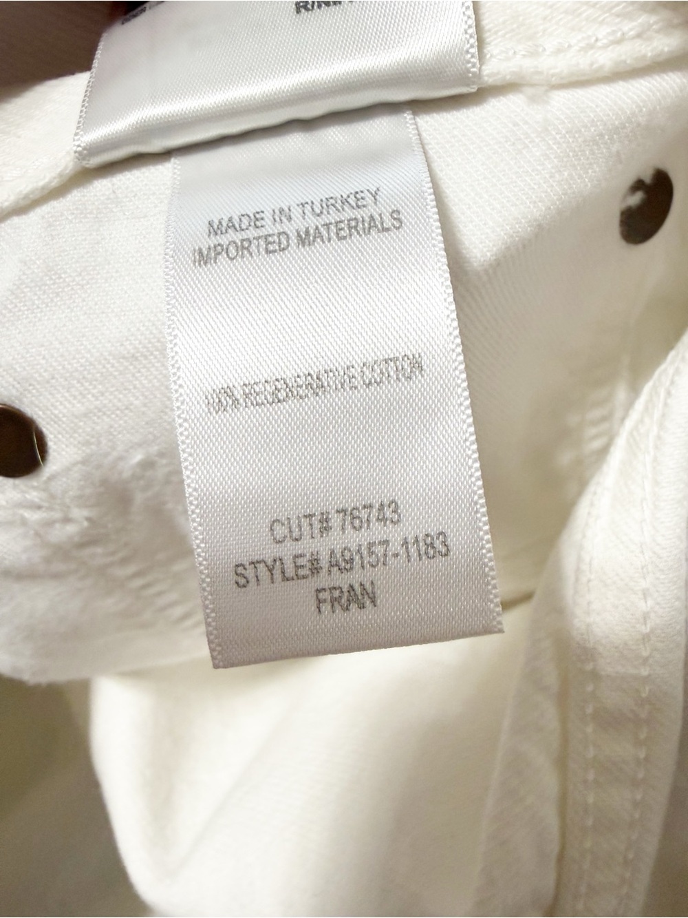 Agolde Fran Low Slung Easy Straight
Jeans in Milkshake Off White Button Fly NEW - Picture 9 of 16
